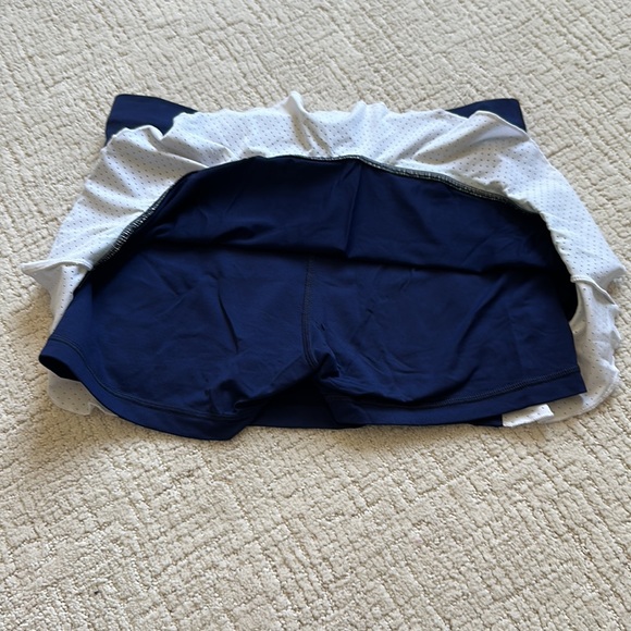 Sofibella Top Spin 13 inch tennis skirt. Worn once. - Picture 7 of 9